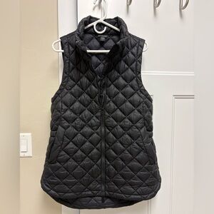 Athleta Black Quilted Vest with Diamond Stitch